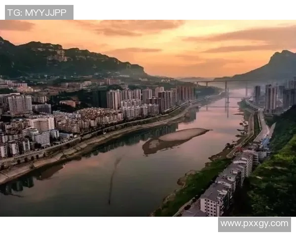 铜仁足球明星阵容全景展示及精彩瞬间回顾